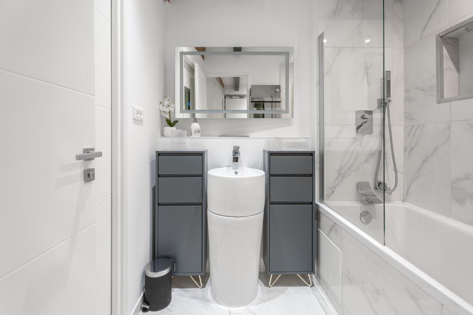 Le Yona Mirabeau - Appartement T3 Atypique Situe Dans Le Centre Ville Historique - Proche Rotonde Αιξ-αν-Προβάνς Εξωτερικό φωτογραφία